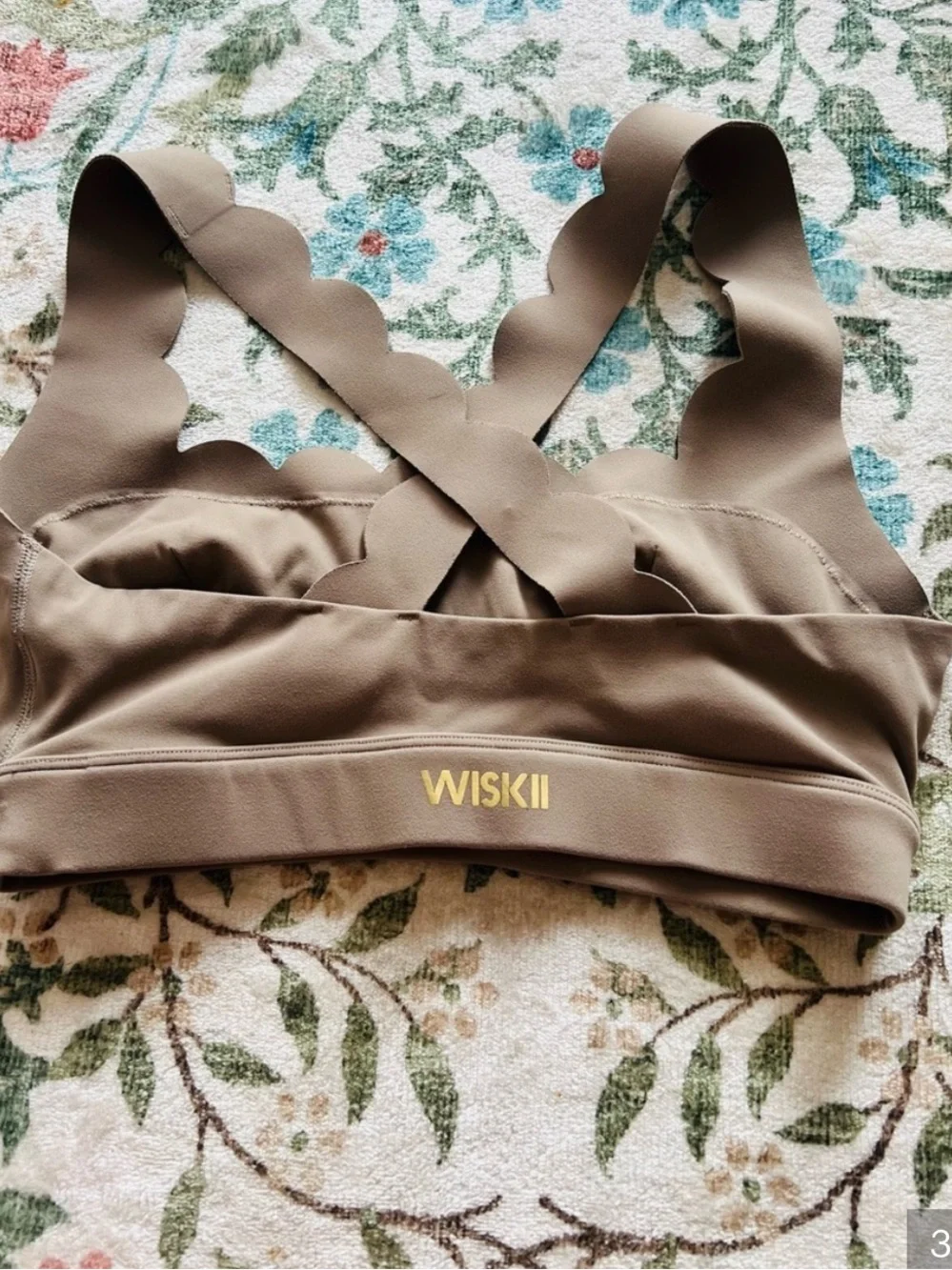 Scalloped Cross-Back Brown Padded Sports Bralette